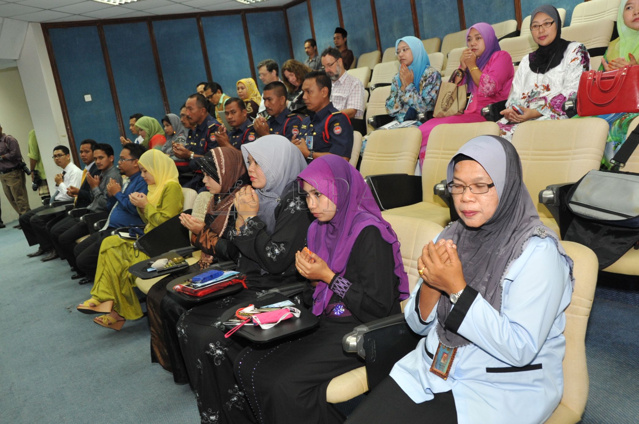 BPA 12 110 APC PRO 5263